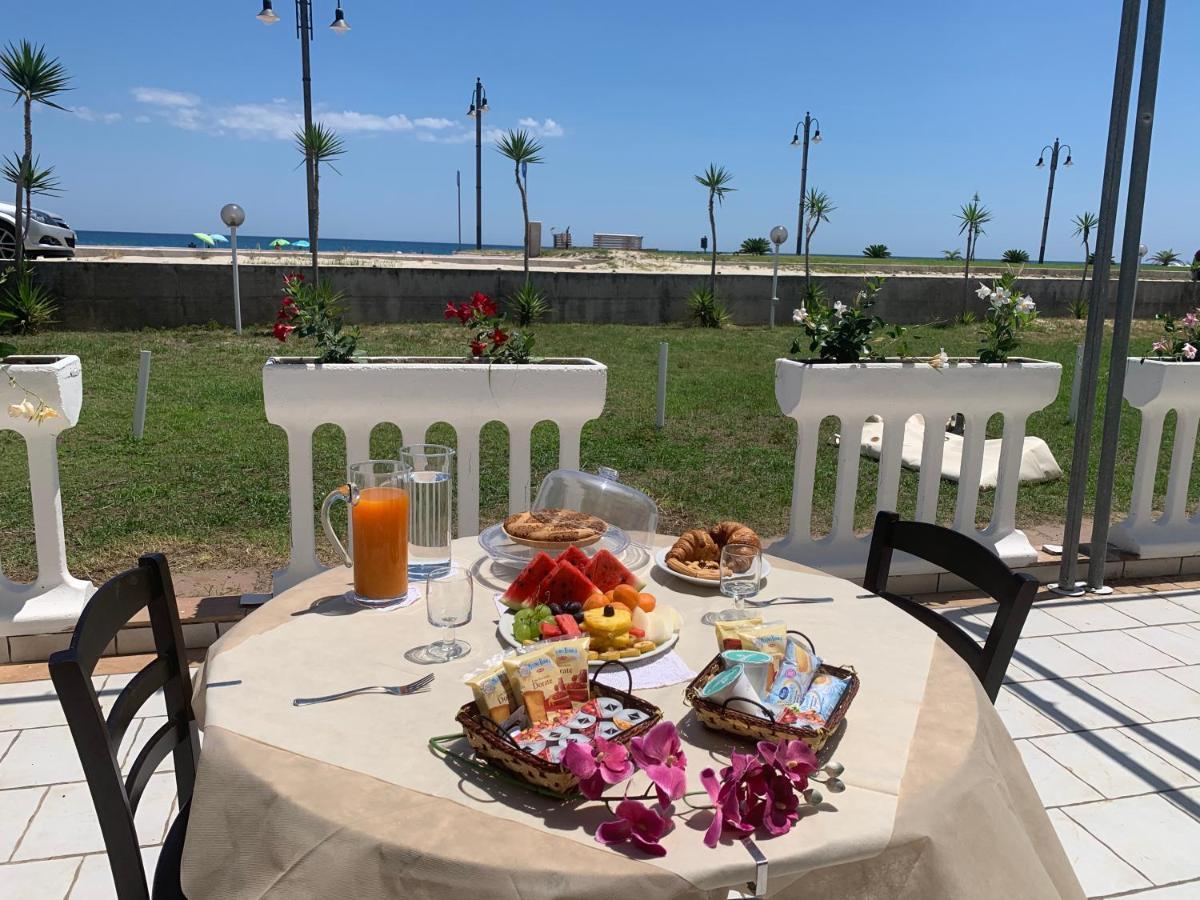 Rivabella Hotel Davoli