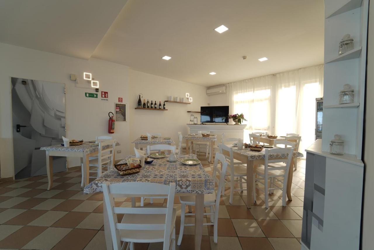 Rivabella Hotel 3*