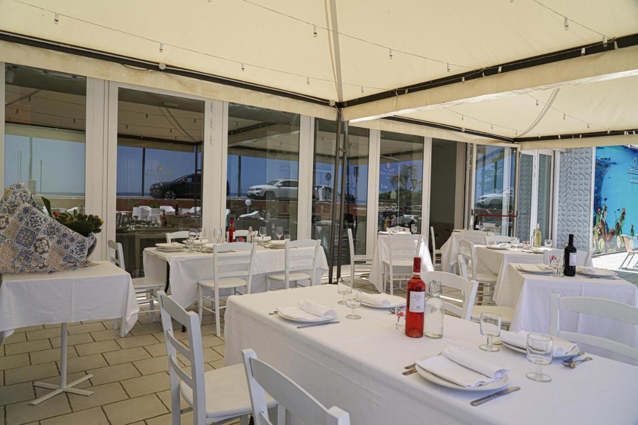 Hotel Rivabella